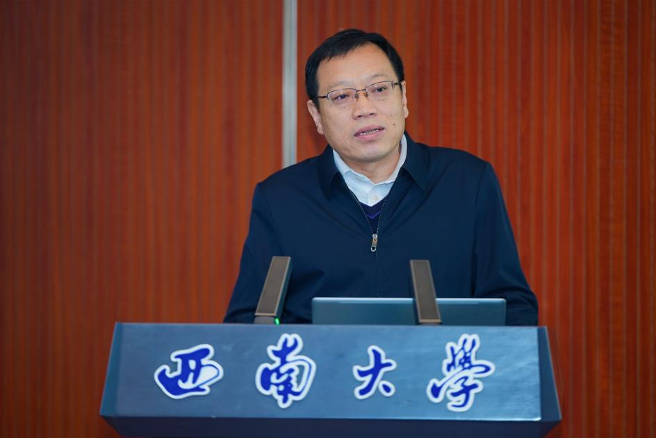 文件名称:ee09795e-42c1-441a-bd91-f492a38735e7.jpg原图大小:NaNGB